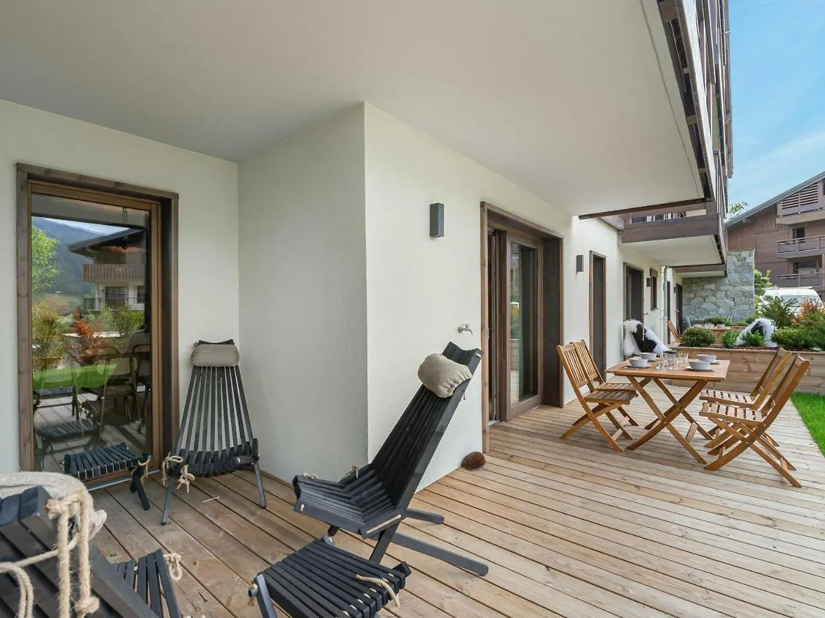 Charmant Appartement A Rochebrune Avec Jardin Pour 6 Personnes - Acces Piscine, Salle De Sport, Sauna - Fr-1-569-24 Megeve Apartment